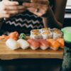 Japanske Sushi Bars vs Danske Sushi restauranter